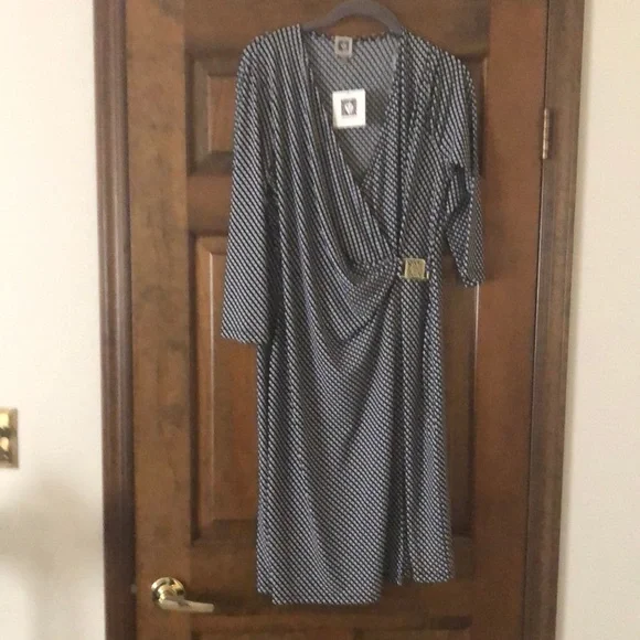 Anne Klein Dresses | Anne Klein Black and White Wrap Dress. Size Large. Nwt .Original Retail | Color: Black/White | Size: L | Nikkisgran's Closet